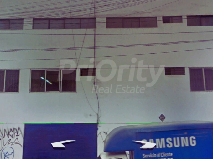 Venta Local Comercial Av. Venezuela